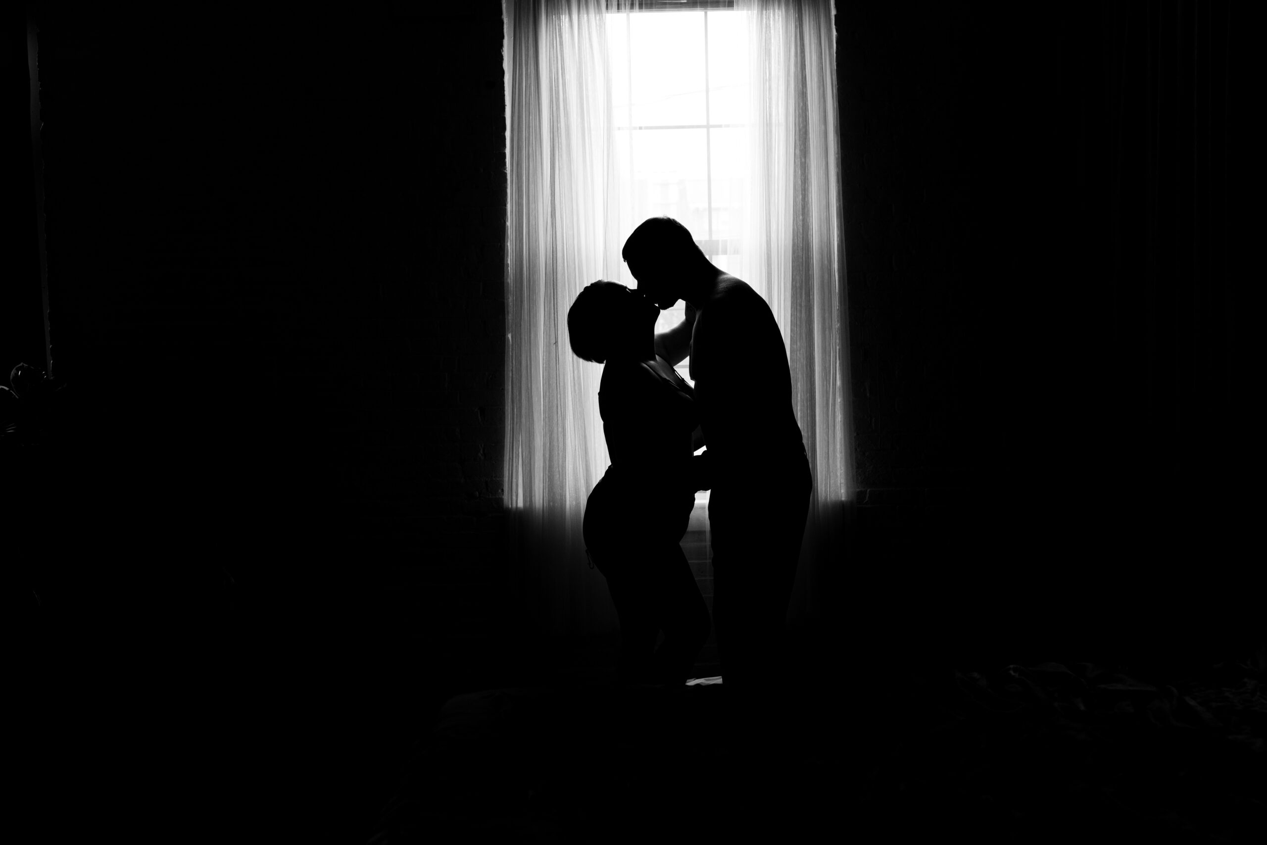 Crimson and Ivy Stduio Couples Sessions